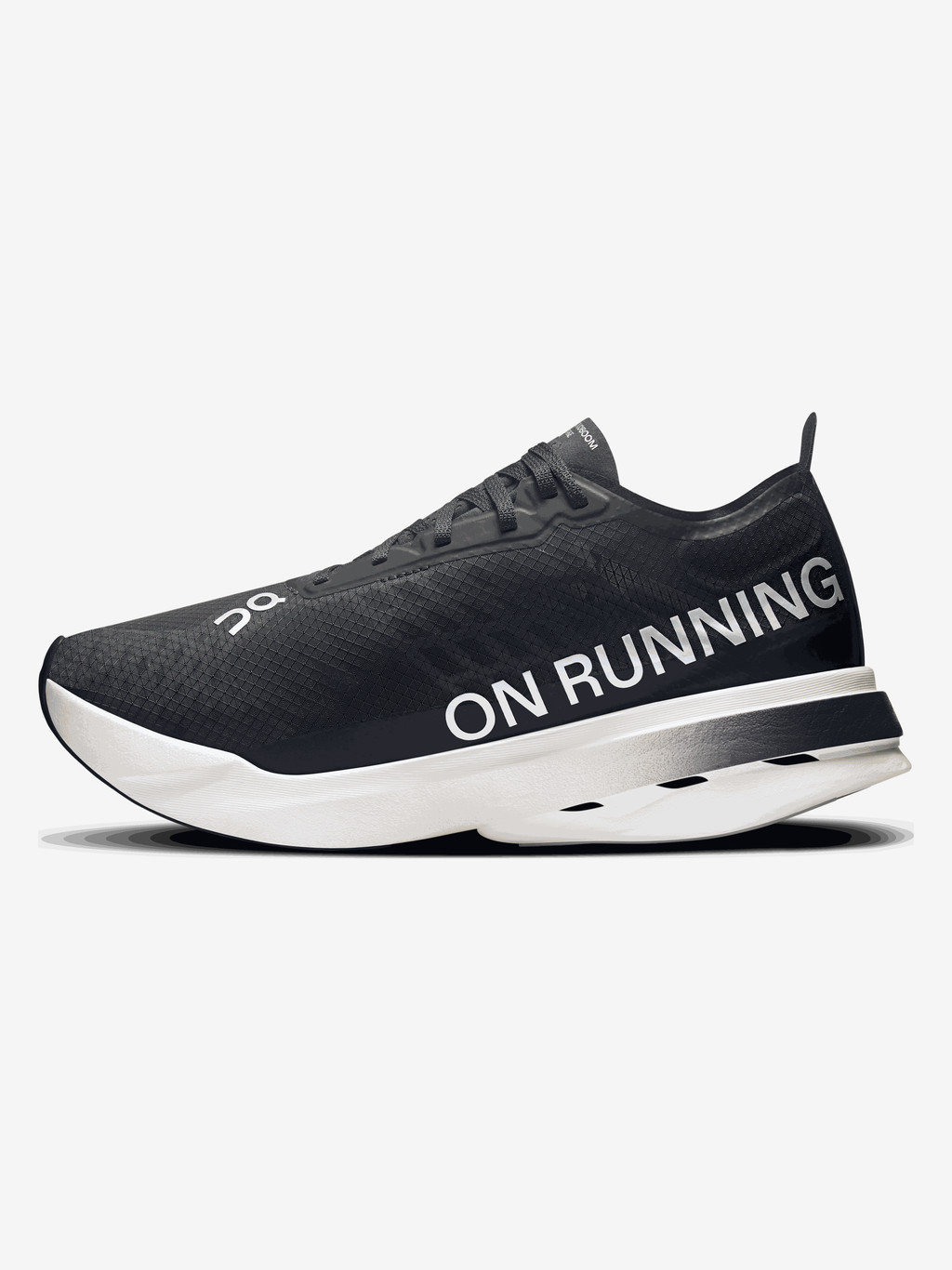 ON RUNNING - Women Cloudboom Strike Sneakers