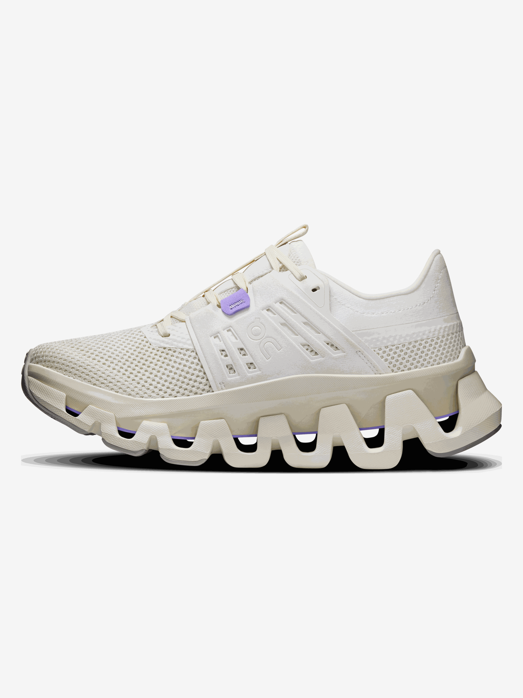 ON RUNNING - Women Cloudswift Amp Sneakers