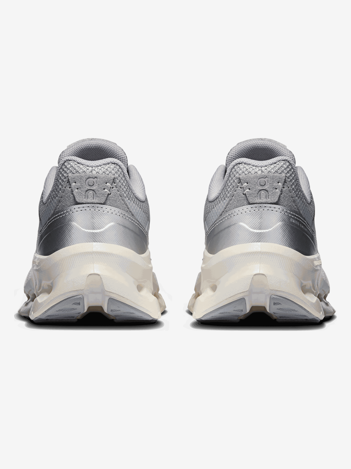 ON RUNNING - Women Cloudtilt Arc Sneakers
