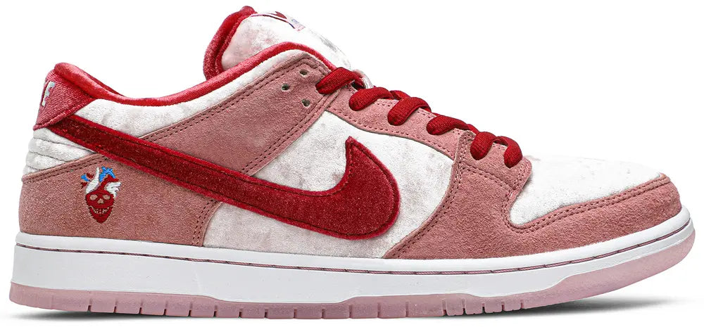 Nike Dunk Low SB - StrangeLove (Valentine's Day)
