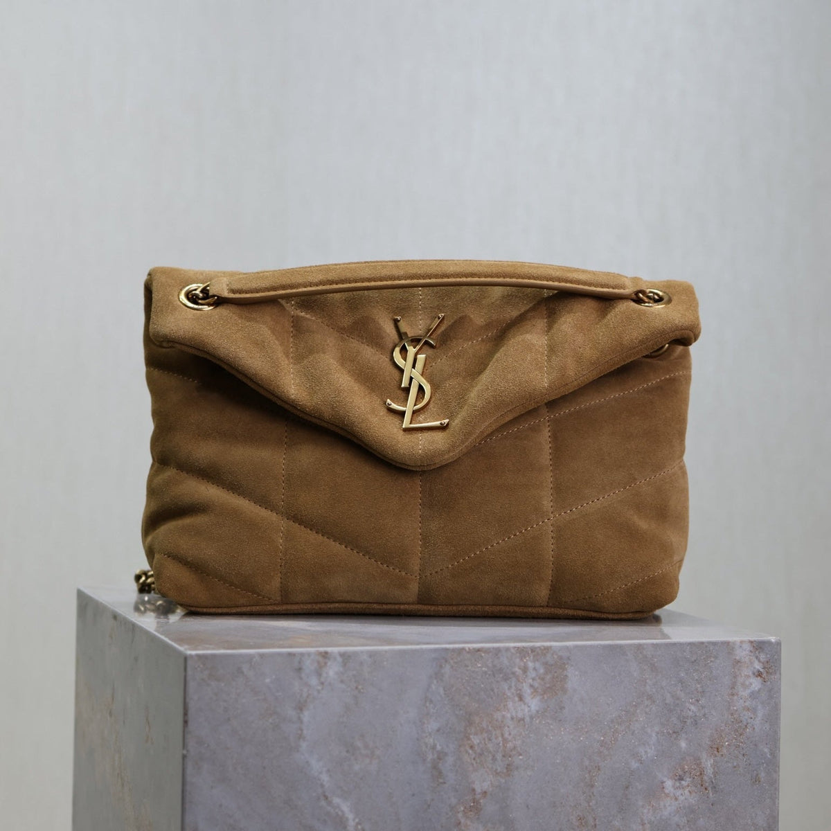YSL 25S LOULOU PUFFER MM 29 IN TAN BROWN SUEDE GOLD HARDWRE