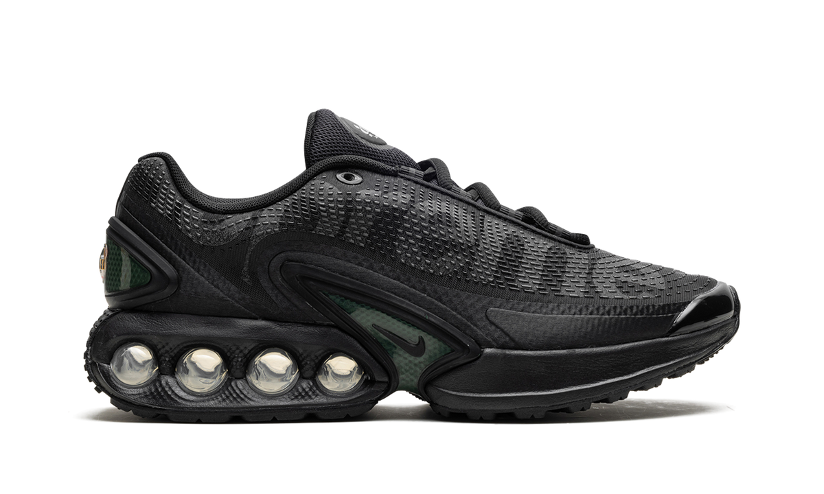 Air Max Dn "Supreme - Black" FZ4044 001